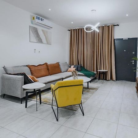 The Avery Apartments At Odomaa Place B, East Airport Accra Luaran gambar