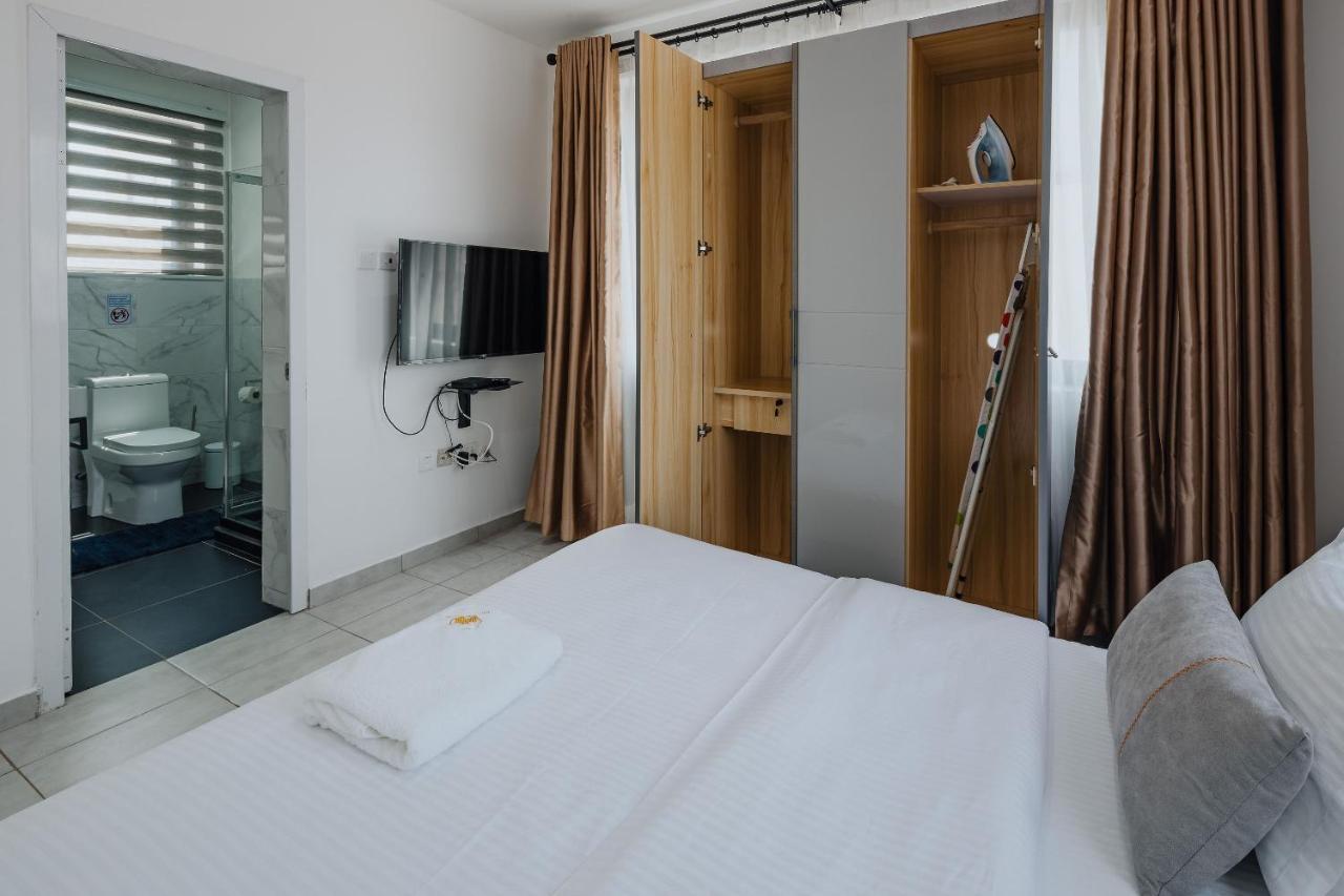 The Avery Apartments At Odomaa Place B, East Airport Accra Luaran gambar