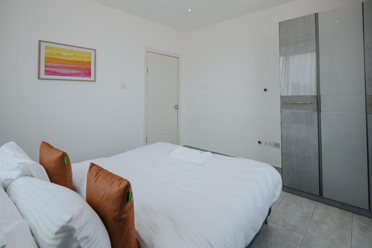 The Avery Apartments At Odomaa Place B, East Airport Accra Luaran gambar