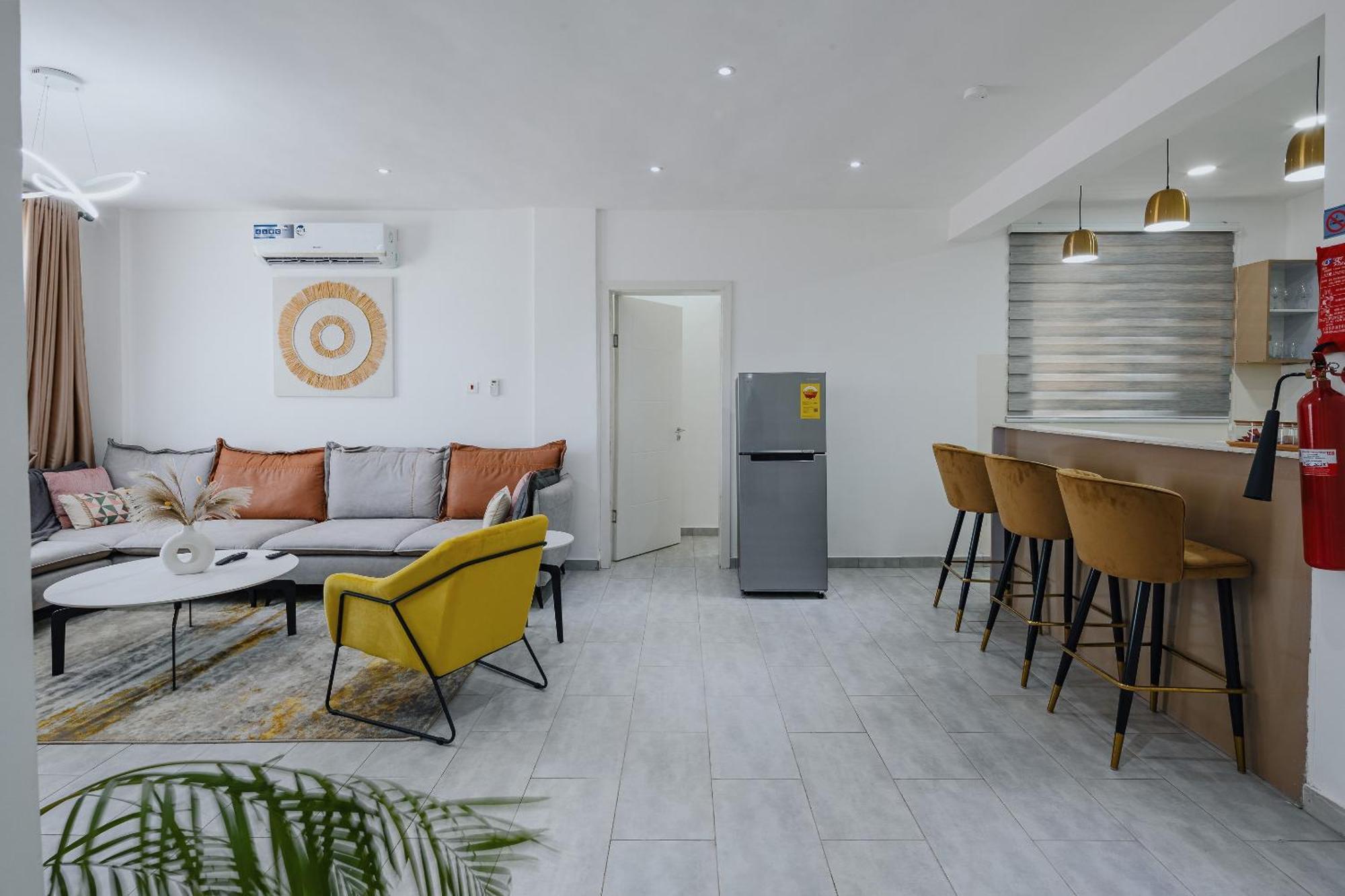 The Avery Apartments At Odomaa Place B, East Airport Accra Luaran gambar