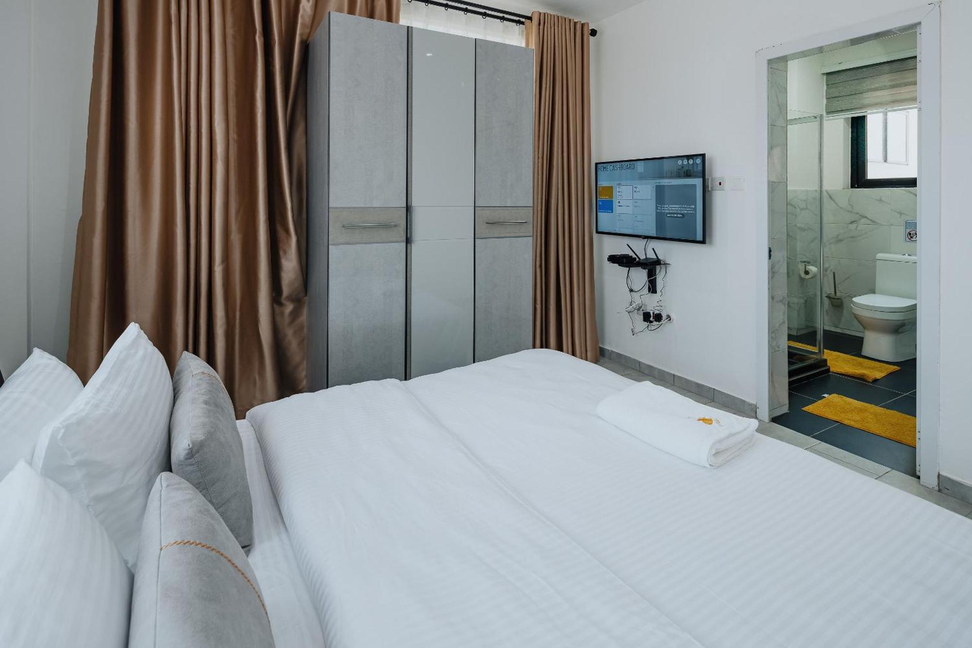 The Avery Apartments At Odomaa Place B, East Airport Accra Luaran gambar