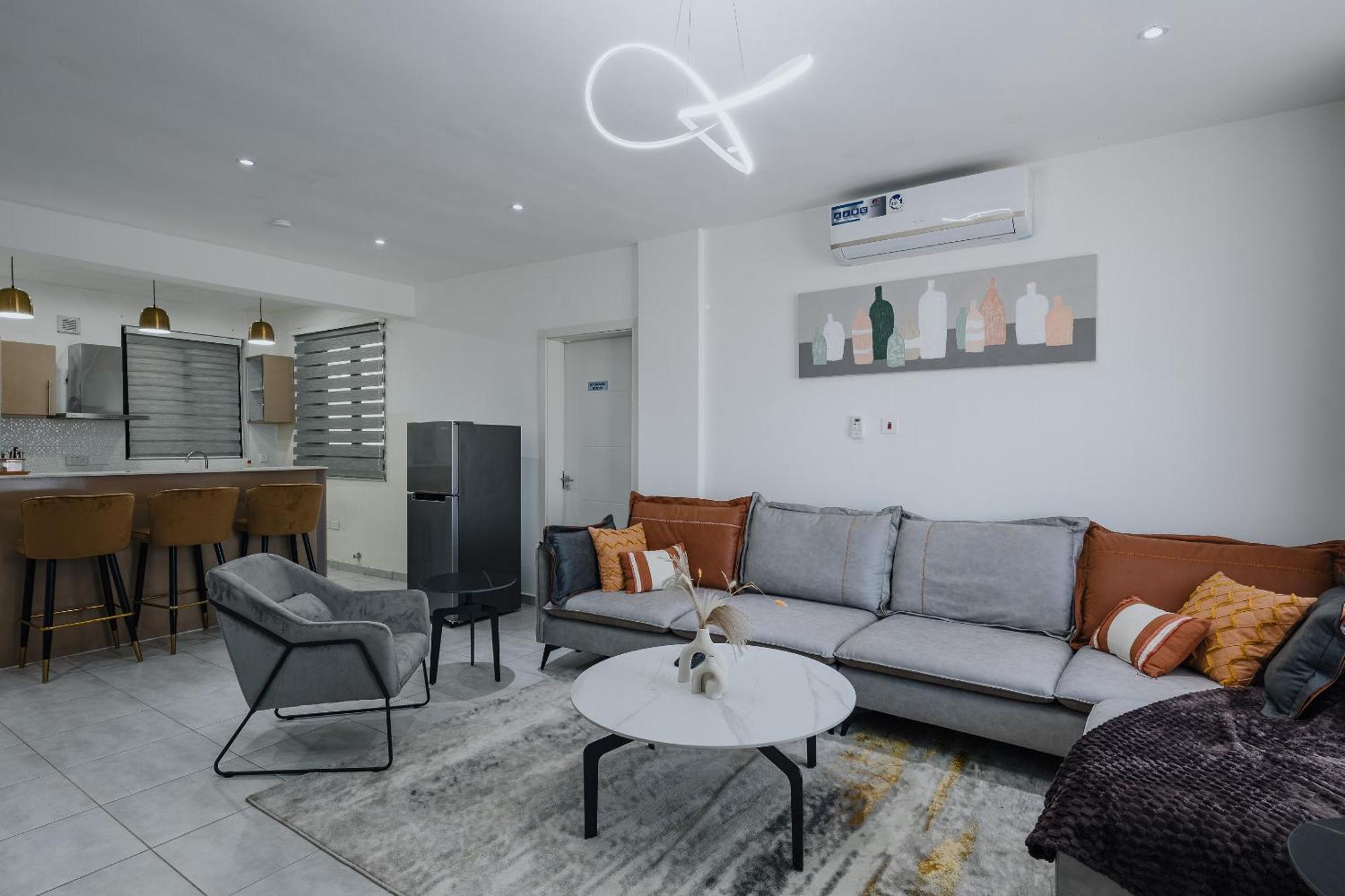 The Avery Apartments At Odomaa Place B, East Airport Accra Luaran gambar