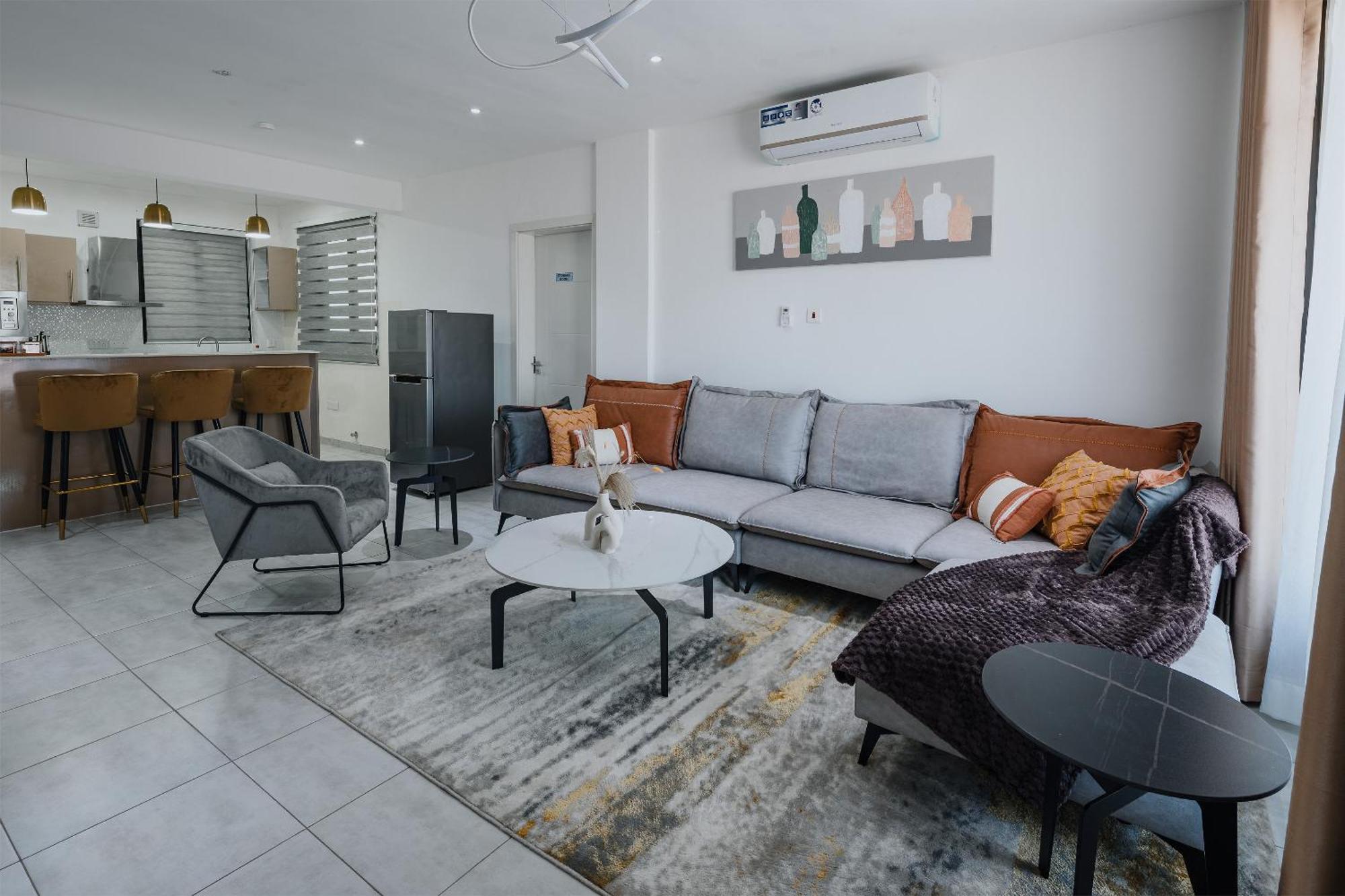 The Avery Apartments At Odomaa Place B, East Airport Accra Luaran gambar