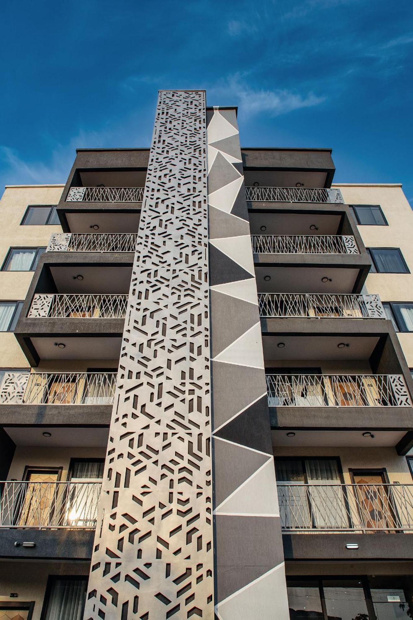 The Avery Apartments At Odomaa Place B, East Airport Accra Luaran gambar